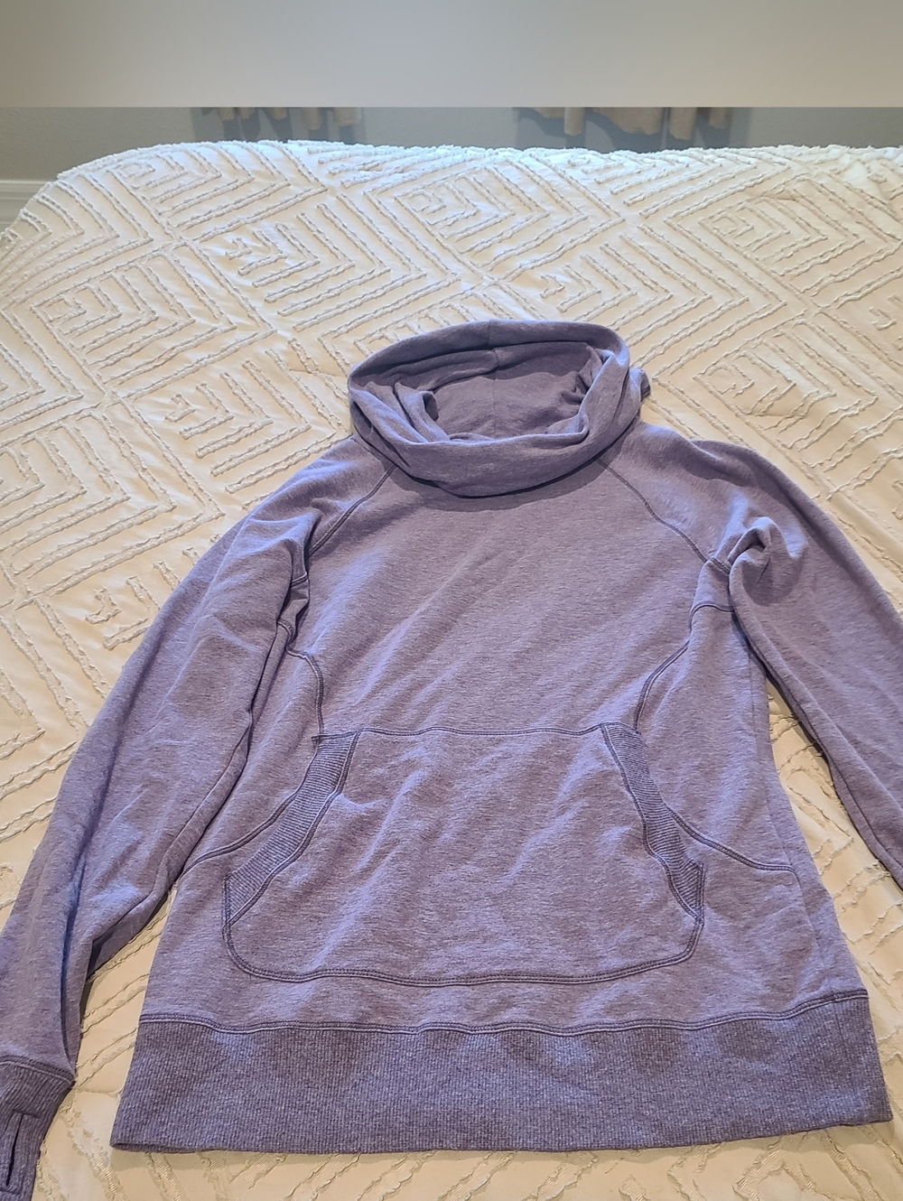 L.L. Bean Womenn's Lavender Turtleneck Pullover. W-81